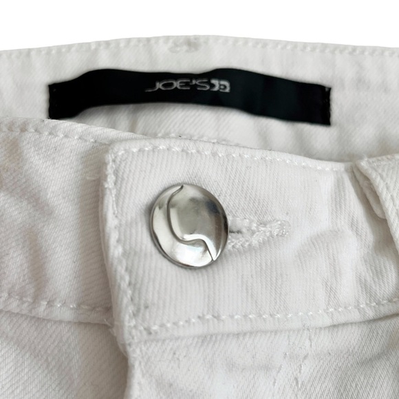 Joe's Skinny Booty Fit Jeans in Justen White 28 - Picture 7 of 16